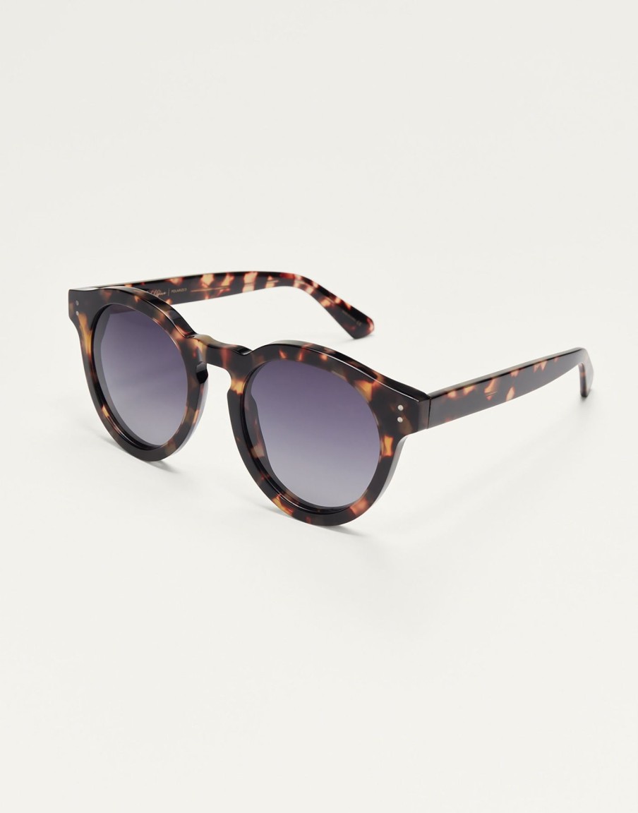 Women Beach Bunny Sunglasses | Out Of Office Sunglasses By Z Supply