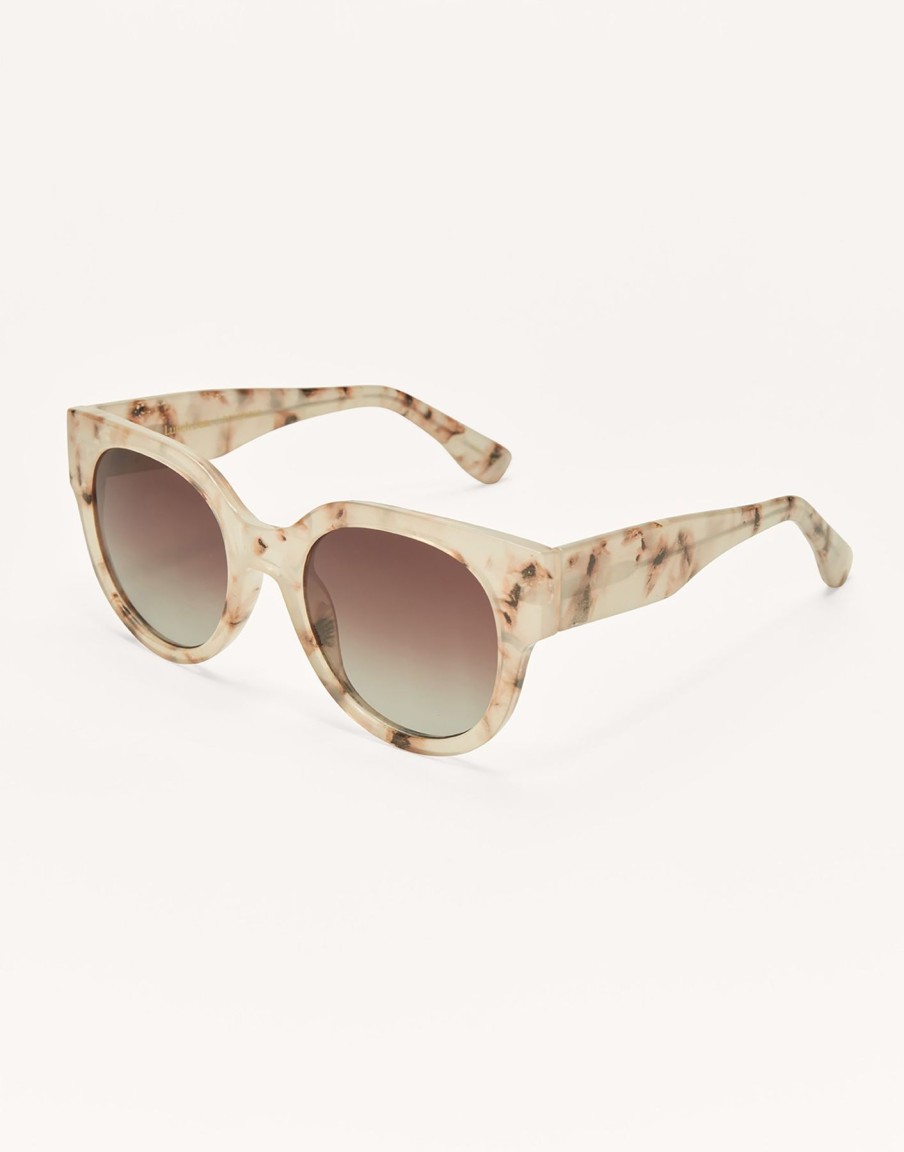 Women Beach Bunny Sunglasses | Lunch Date Sunglasses By Z Supply